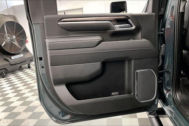 2025 Chevrolet Silverado 2500HD 4WD Crew Cab Standard Bed LTZ