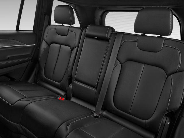 2025 Jeep Grand Cherokee Altitude X 4x4