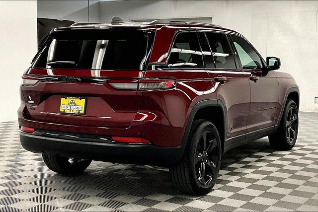 2025 Jeep Grand Cherokee Altitude X 4x4