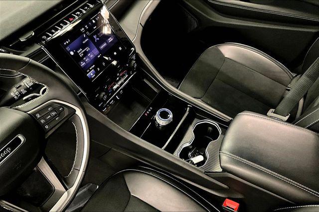 2025 Jeep Grand Cherokee Altitude X 4x4