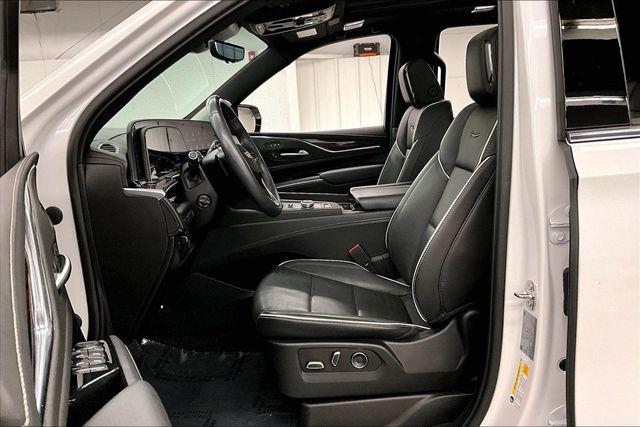 2023 Cadillac Escalade 4WD Premium Luxury