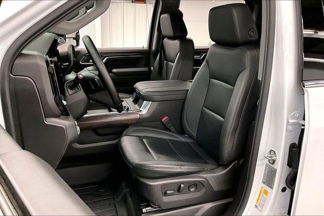 2024 GMC Sierra 3500HD 4WD Crew Cab Long Bed SLT