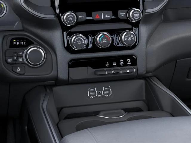 2026 Ram 1500 Express Crew Cab 4x4 5'7" Box