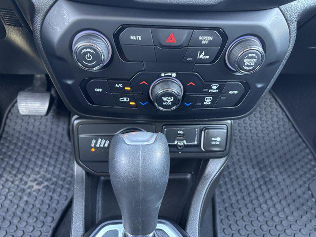 2023 Jeep Renegade Latitude 4x4
