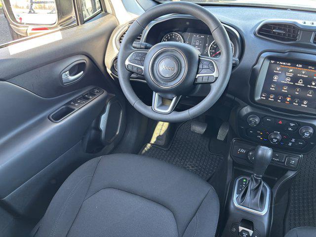 2023 Jeep Renegade Latitude 4x4