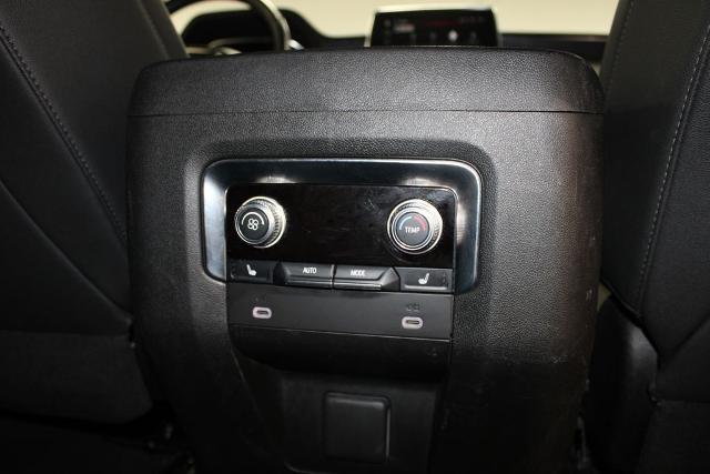 2023 GMC Yukon XL 2WD SLT