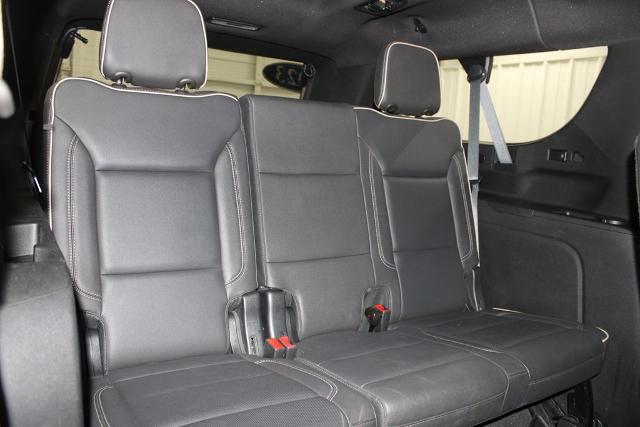 2023 GMC Yukon XL 2WD SLT