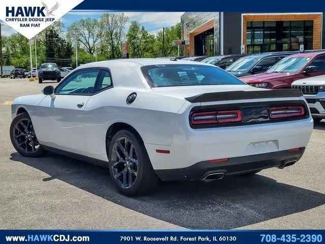 2021 Dodge Challenger SXT