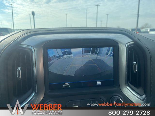 2022 Chevrolet Silverado 1500 4WD Double Cab Standard Bed RST
