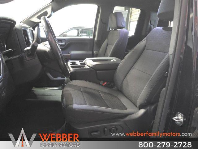 2022 Chevrolet Silverado 1500 4WD Double Cab Standard Bed RST