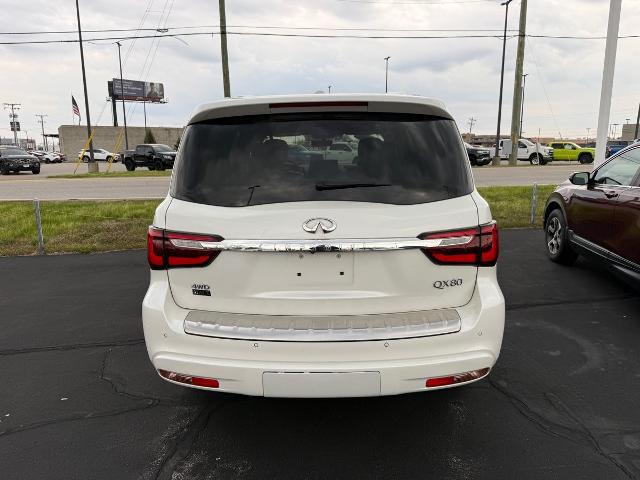 2022 INFINITI QX80 LUXE AWD