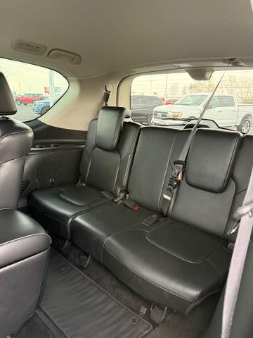 2022 INFINITI QX80 LUXE AWD