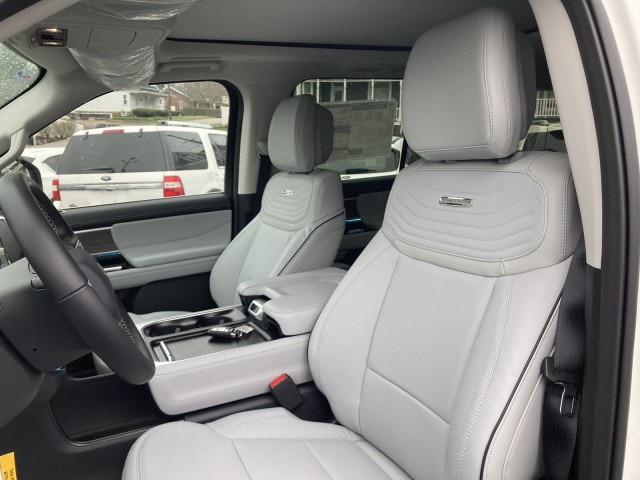 2026 Ford Expedition Max Platinum MAX