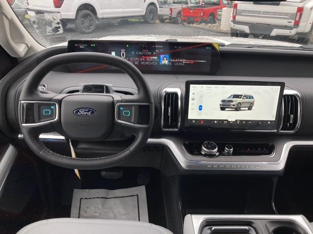 2026 Ford Expedition Max Platinum MAX
