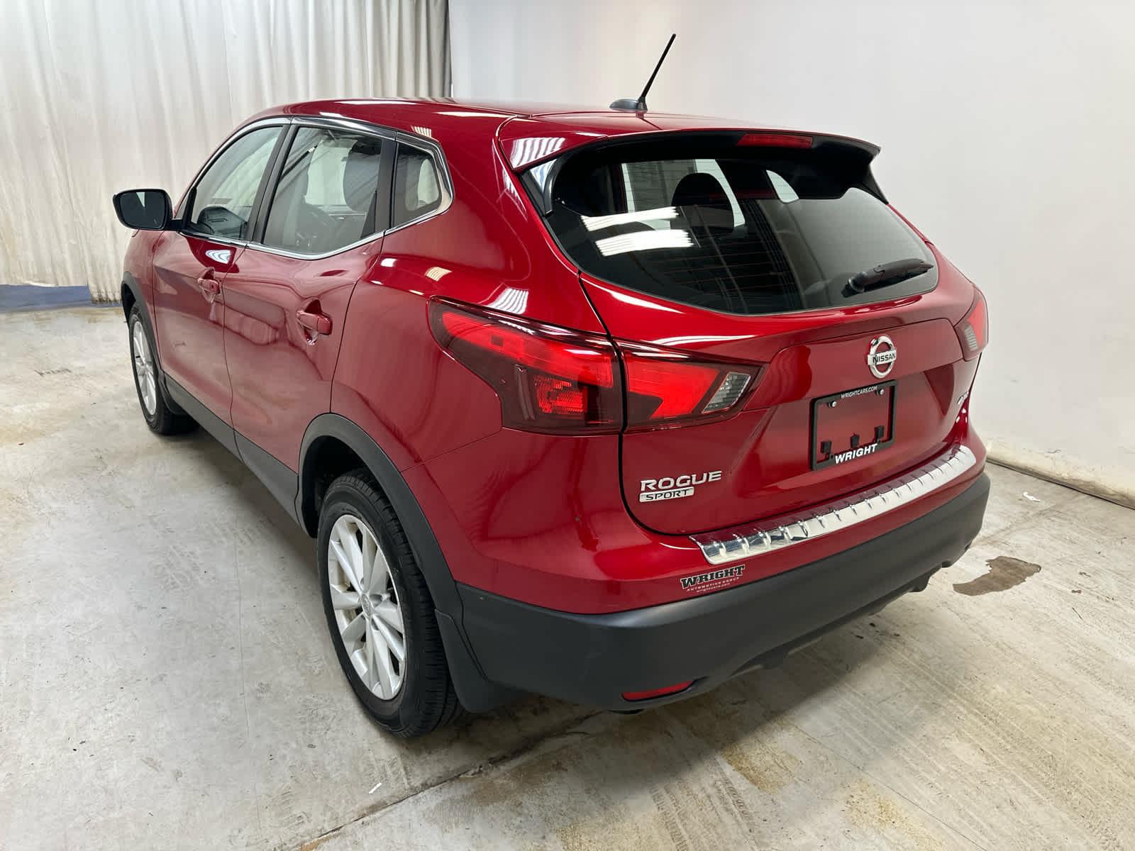 Used 2018 Nissan Rogue Sport S with VIN JN1BJ1CR1JW252766 for sale in Wexford, PA