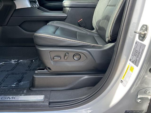 2022 GMC Yukon 4WD SLT