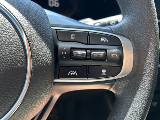 2025 Kia K5 LXS