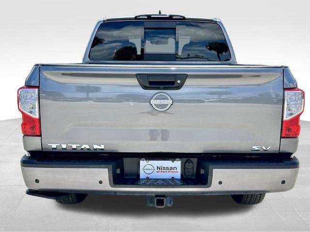 2024 Nissan Titan Crew Cab SV 4x2
