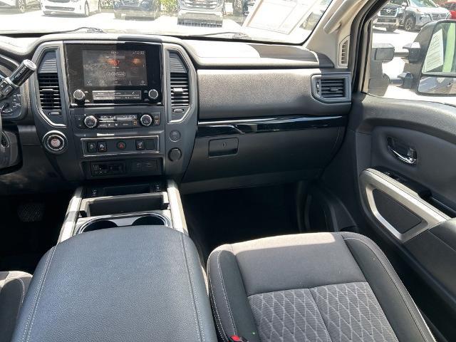 2024 Nissan Titan Crew Cab SV 4x2