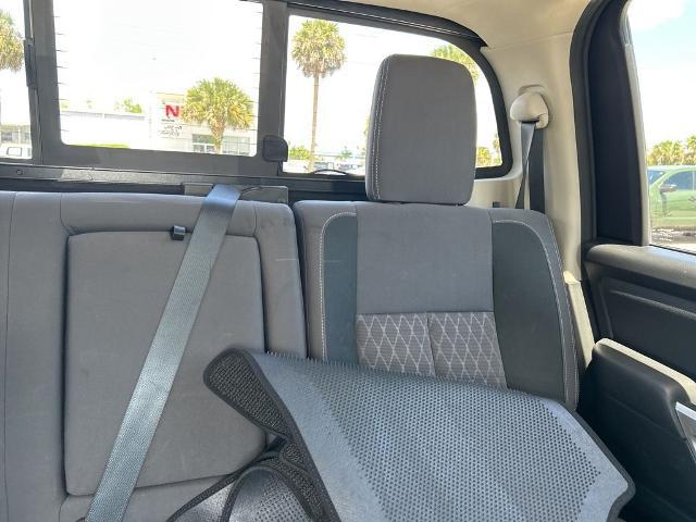 2024 Nissan Titan Crew Cab SV 4x2