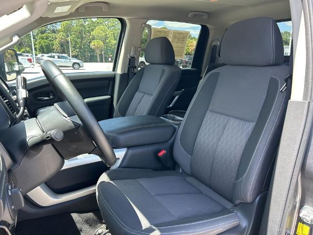 2024 Nissan Titan Crew Cab SV 4x2