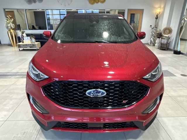 2022 Ford Edge ST