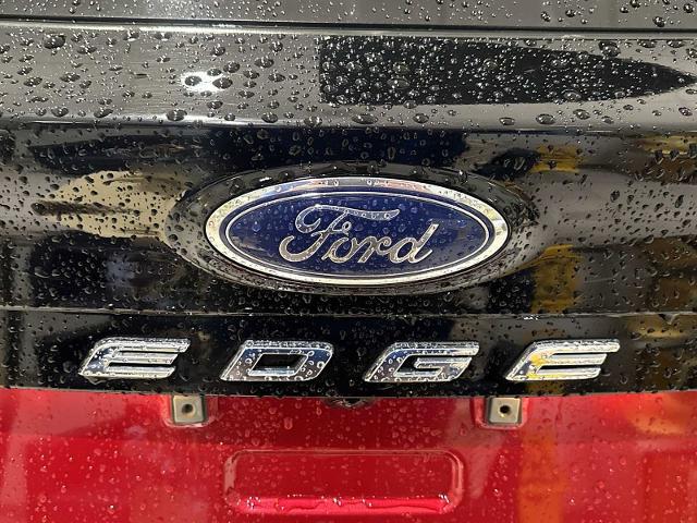 2022 Ford Edge ST