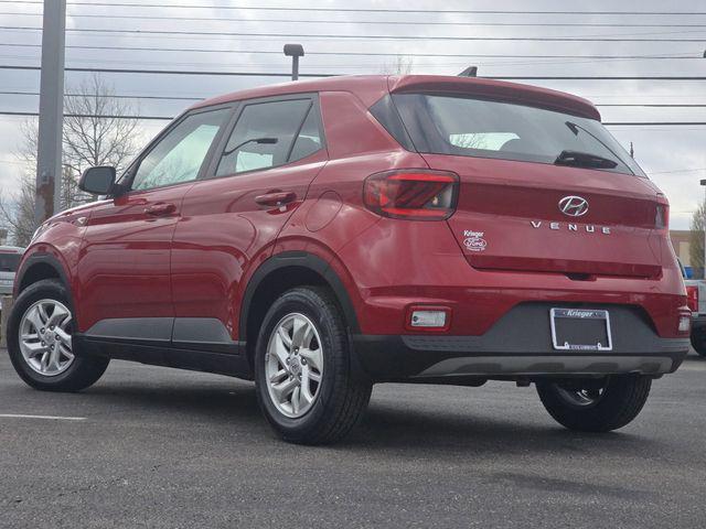 2022 Hyundai Venue SE