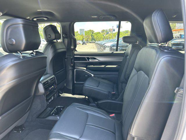 2026 Jeep Grand Wagoneer Limited Altitude 4x4