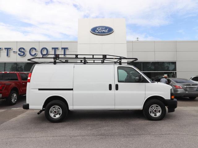 2022 Chevrolet Express Cargo Van RWD 2500 Regular Wheelbase WT