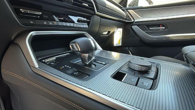 2025 Mazda CX-70 Premium Package
