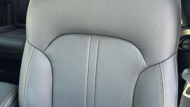 2025 Mazda CX-70 Premium Package