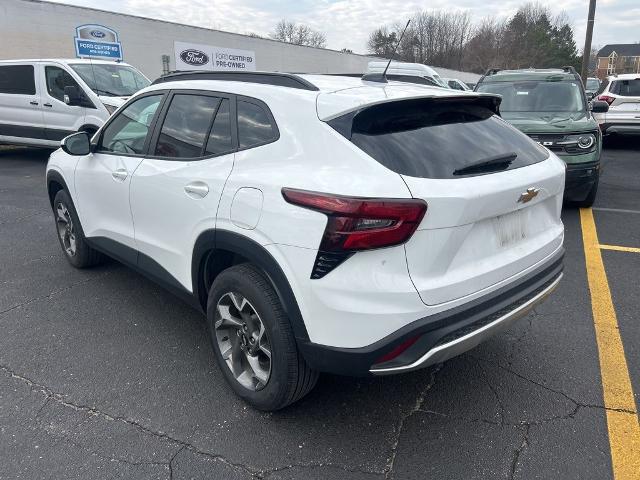 2025 Chevrolet Trax FWD LT