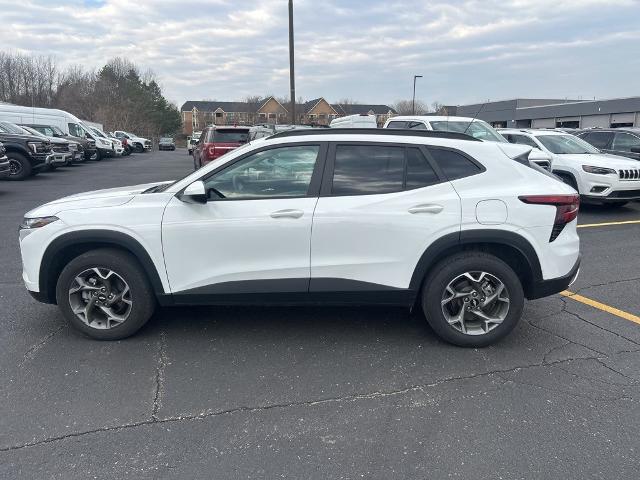 2025 Chevrolet Trax FWD LT