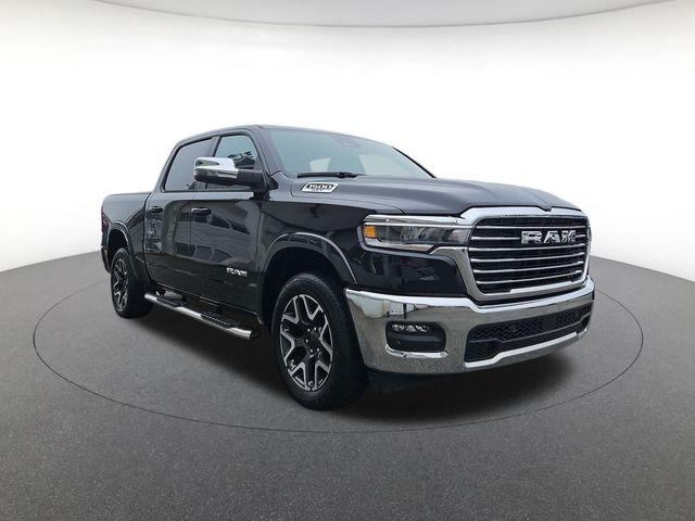 2025 RAM 1500 Laramie Crew Cab 4x4 57 Box