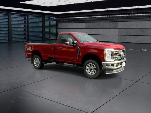 2023 Ford F-350 XLT