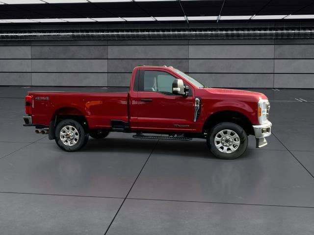 2023 Ford F-350 XLT