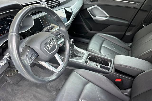 2023 Audi Q3 Premium 40 TFSI quattro Tiptronic