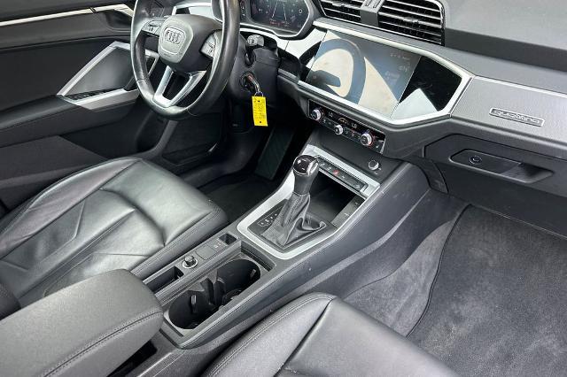 2023 Audi Q3 Premium 40 TFSI quattro Tiptronic