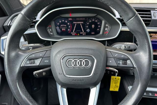 2023 Audi Q3 Premium 40 TFSI quattro Tiptronic