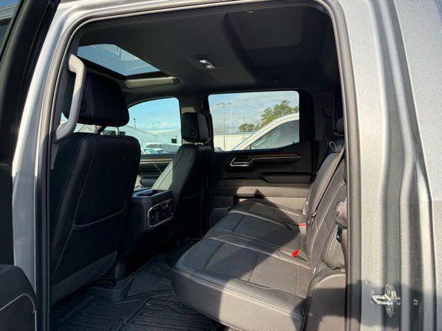 2024 GMC Sierra 1500 4WD Crew Cab Short Box Denali