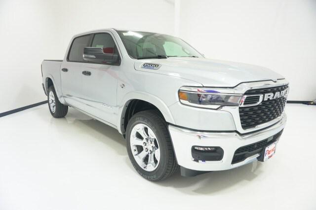2026 RAM 1500 RAM 1500 LONE STAR CREW CAB 4X2 57 BOX