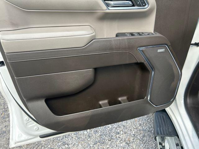 2023 Chevrolet Silverado 1500 4WD Crew Cab Short Bed LTZ