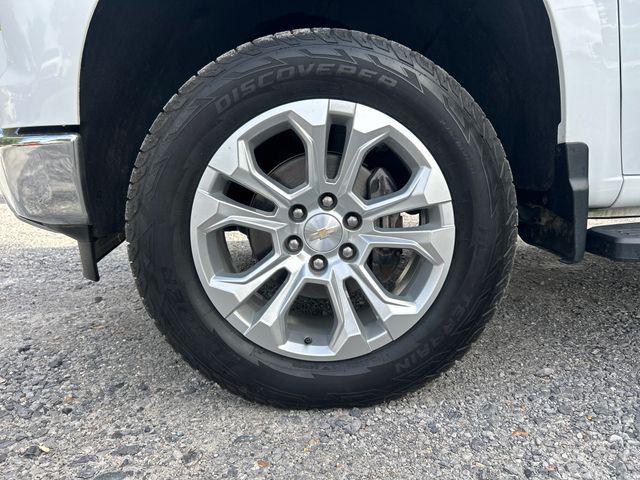 2023 Chevrolet Silverado 1500 4WD Crew Cab Short Bed LTZ