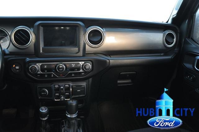 2021 Jeep Wrangler Sahara 4x4