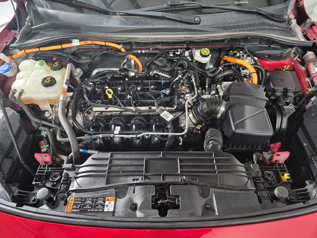 2021 Ford Escape Titanium Hybrid