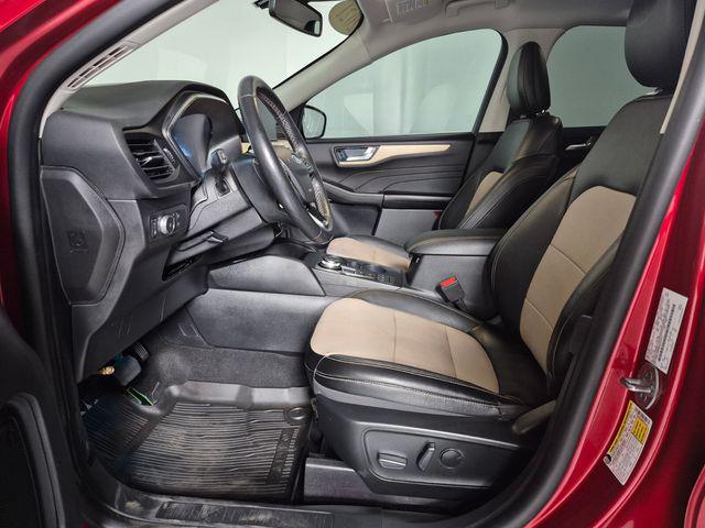 2021 Ford Escape Titanium Hybrid