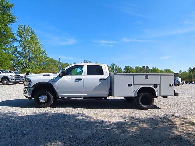 2026 RAM Ram 3500 Chassis Cab RAM 3500 TRADESMAN CREW CAB CHASSIS 4X4 60 CA