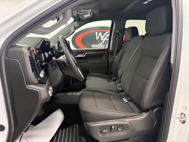 2026 GMC Sierra 1500 Double Cab, Standard Bed, SLE, RWD