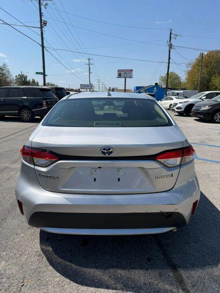 2022 Toyota Corolla Hybrid LE